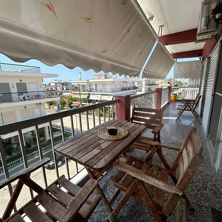 Epsilon Apartment *